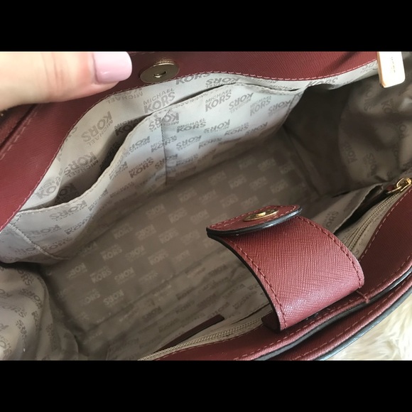 SOLD Michael Kors Kellen Satchel Brick - Picture 3 of 9